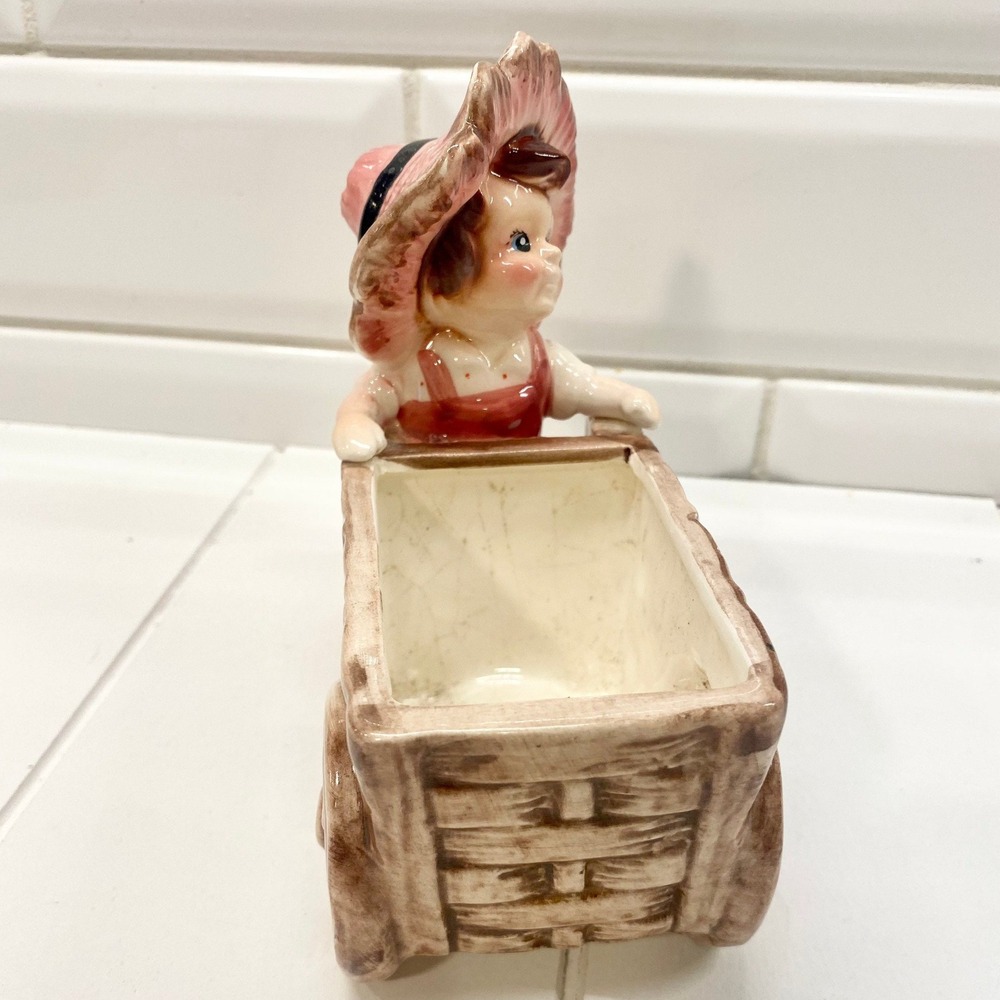 Vintage Ceramic Girl Pushing Wheelbarrow Planter Pink Sun Hat Kitsch Decor - Picture 8 of 10